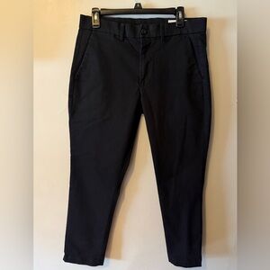 GAP Men's Classic Black Chinos